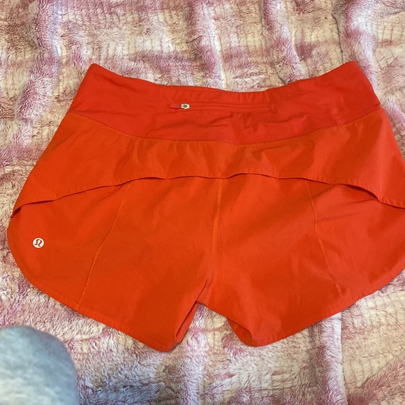 Worn 2 times, the tag did fall off - Picture 2 of 2